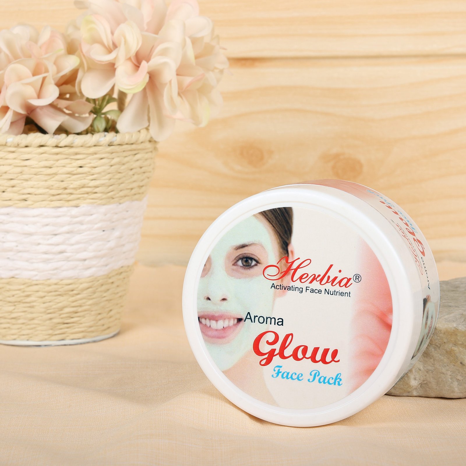 herbia-glow-face-pack-2